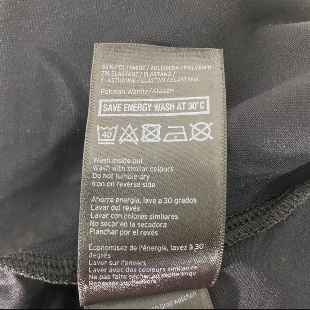 IVY PARK Wrap Logo Crop Top Long Sleeve Black - Picture 8 of 8